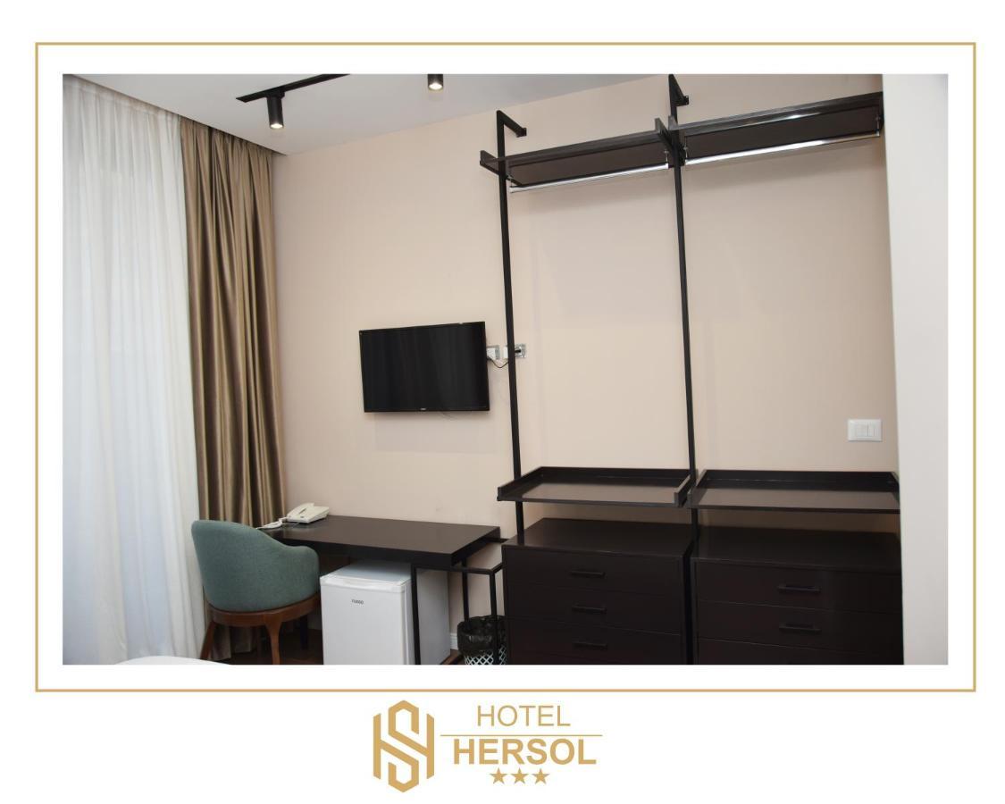 Hotel Hersol Дуррес Экстерьер фото